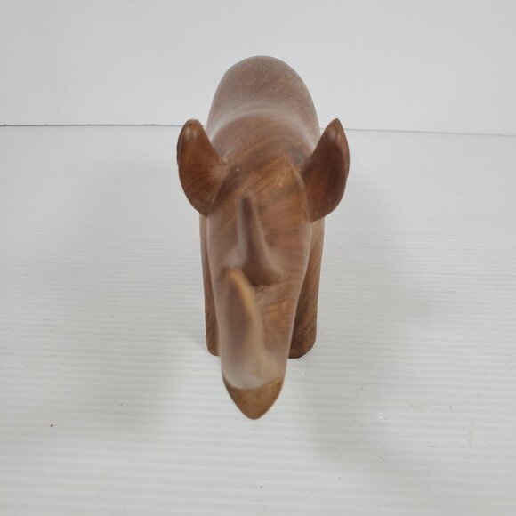 Vintage Hand-Carved Teak Rhino Figurine – Mid-Century Safari Animal Sculpture - Picture 5 of 13